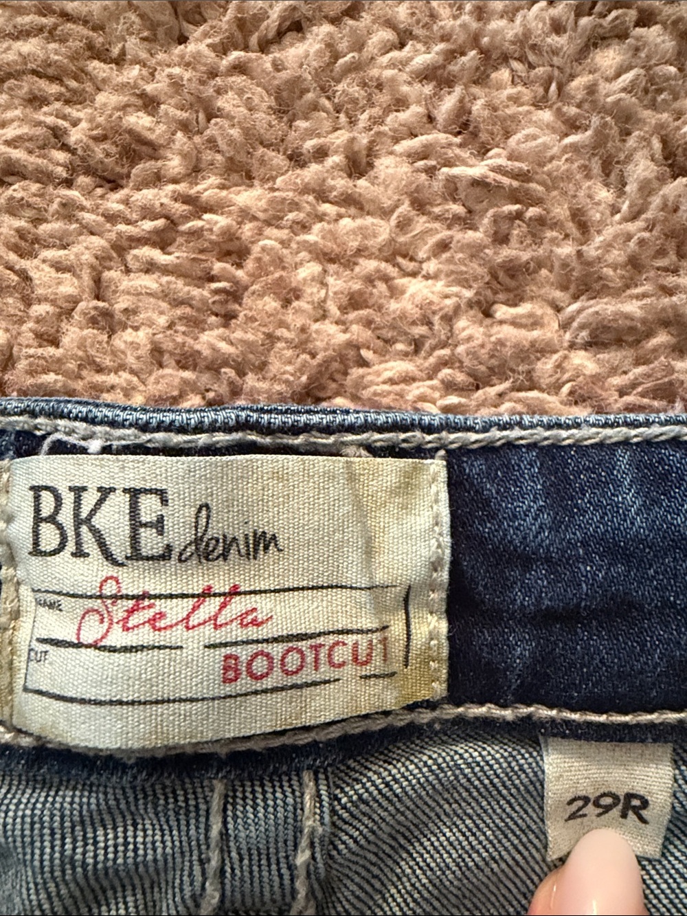 BKE Stella Low Rise Bootcut Jeans Distressed Blue Wash Sz 29R - Picture 3 of 12